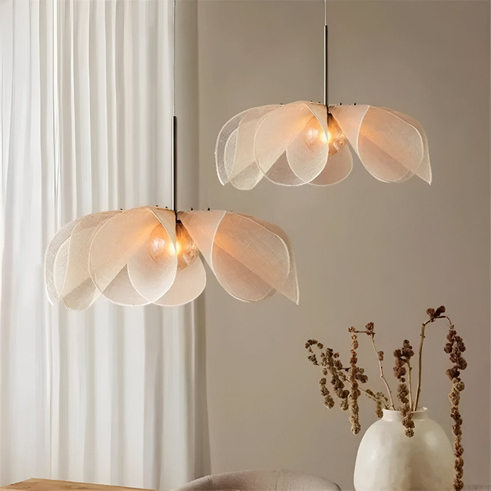 Marisol | Bohemian Flower-Shaped Vintage Pendant Light
