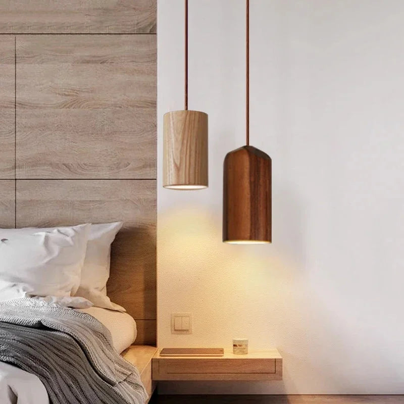 Nordycka lampa wisząca z drewna z ciepłym światłem LED do jadalni od LumenVale
