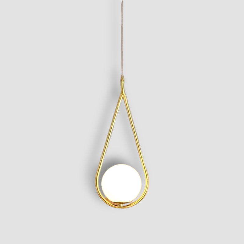 Azuria | Minimalistické zlaté LED závěsné svítidlo ve tvaru kapky na jídelní stůl