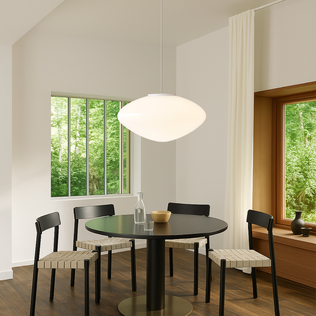 Aurelo Nordic vrstvená závěsná lampa s jemným difuzním světlem