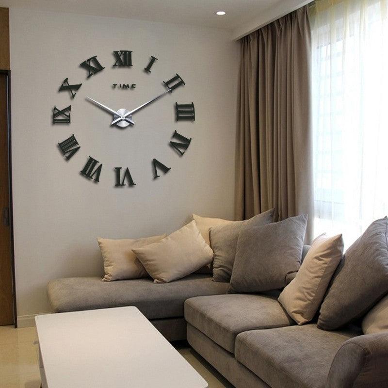 Modern Wall Clock With Roman Numerals In Silver Mirror Finish