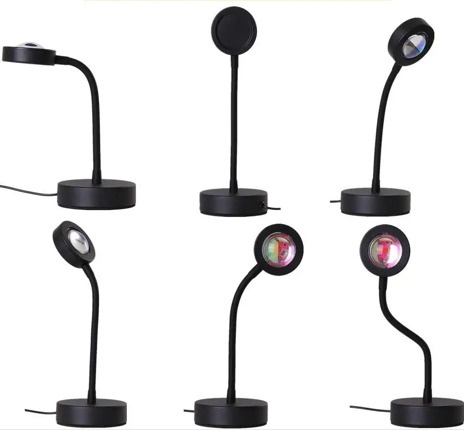 چراغ رومیزی طلایی LED با نور گرم و فضای دلنشین غروب آفتاب