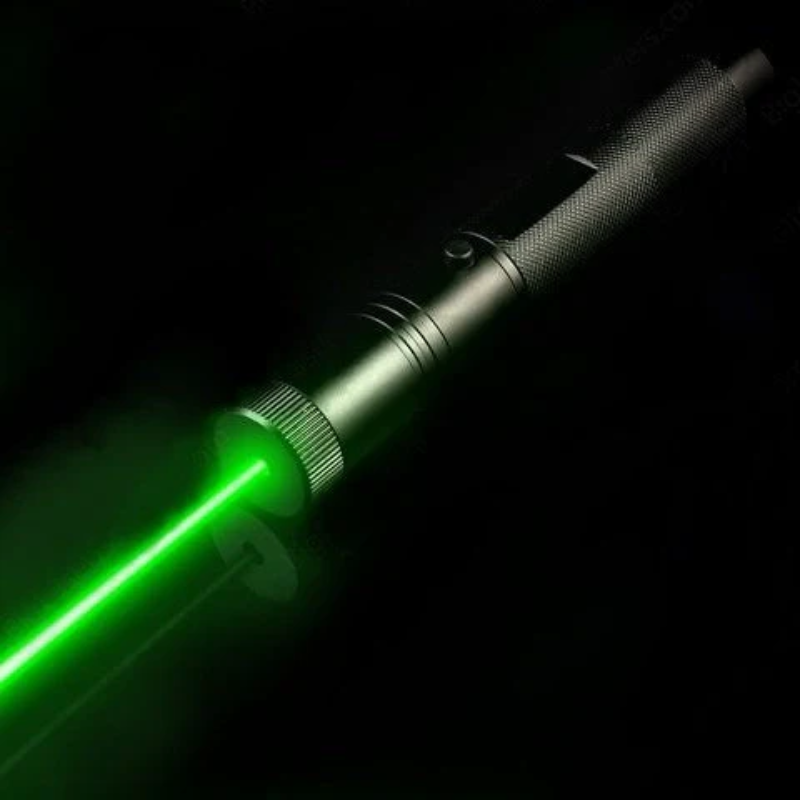 Professionell laserpekare med justerbar fokus och rymdindustriklass