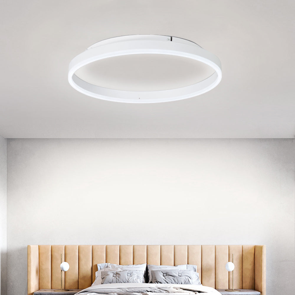 Lampa sufitowa HaloLuxe Ring LED w kolorze czarnym i złotym, ściemnialna