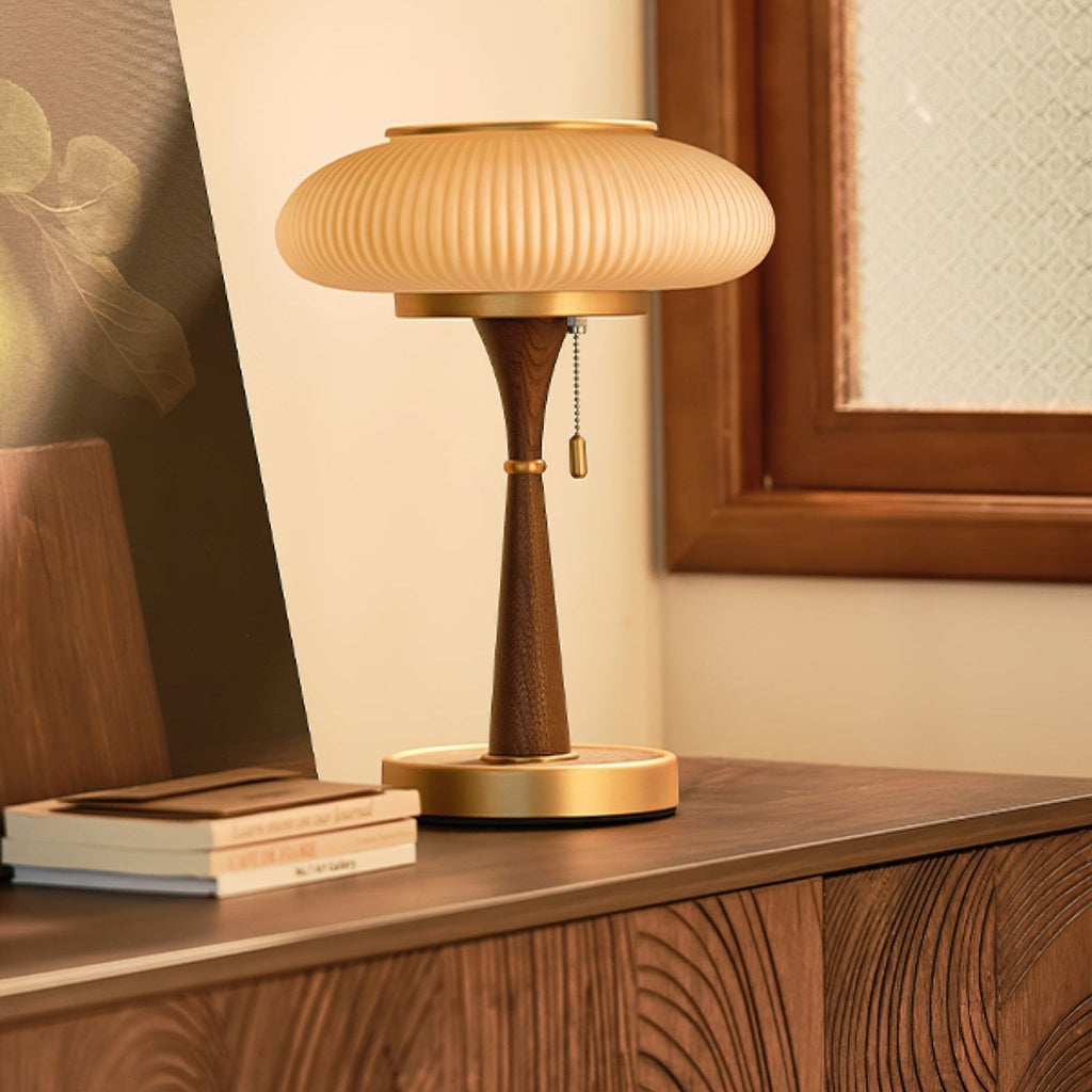 Lampada da tavolo Nivara a forma di fungo, stile moderno minimalista
