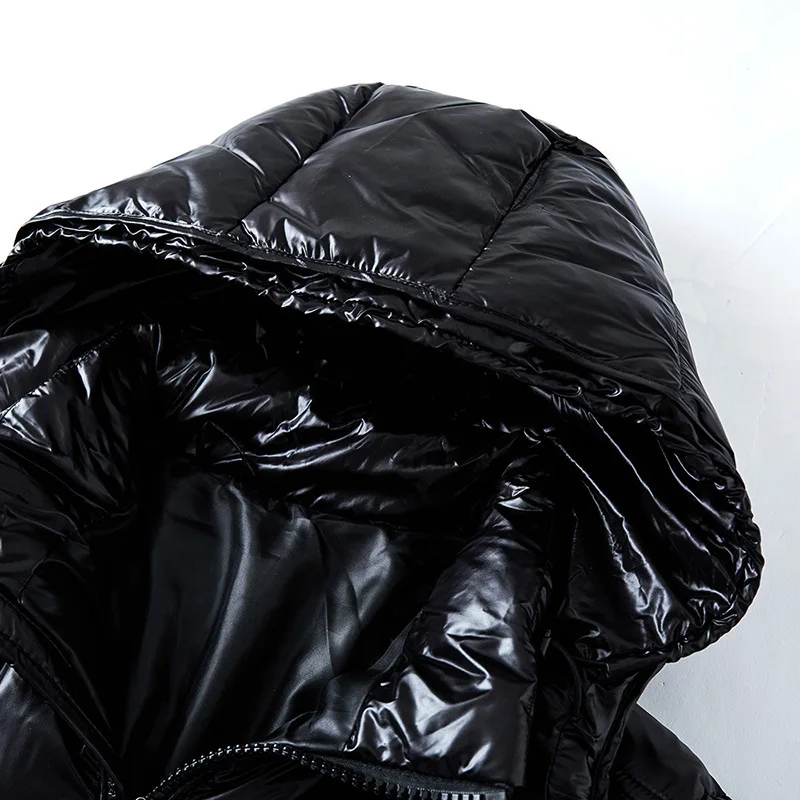 AuroraEdge Down Puffer Jacket With Water Repellent Quilted Design