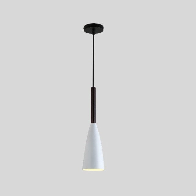 لوستر سه‌چراغ Northern Glow با بدنه آلومینیومی و کابل قابل تنظیم