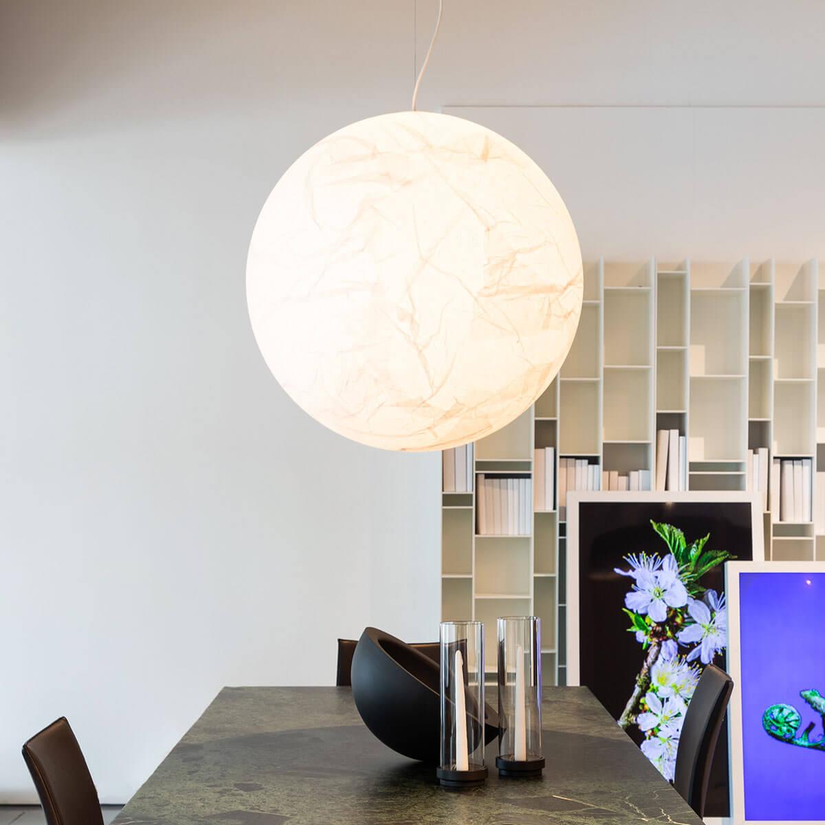 Moondrift zijden hanglamp natuurlijke zijde en metaal voor woonkamer
