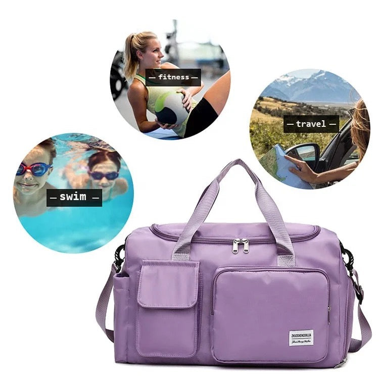 Reseduffel med flera fickor för sport och gym samt separat skofack
