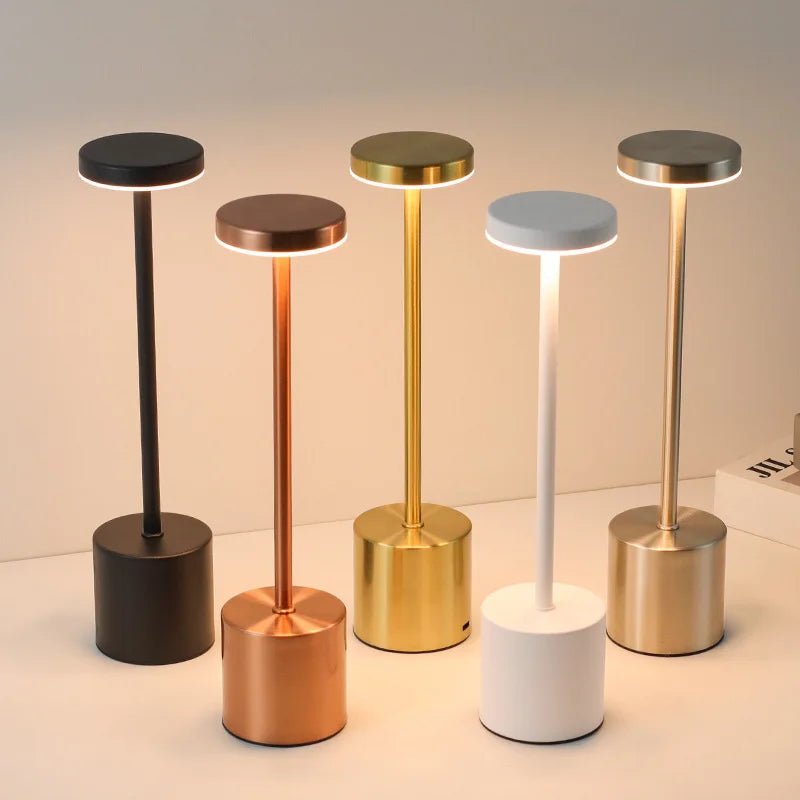 Lampada da Tavolo AuroraGlow Nordic per Luce Ambientale Calda