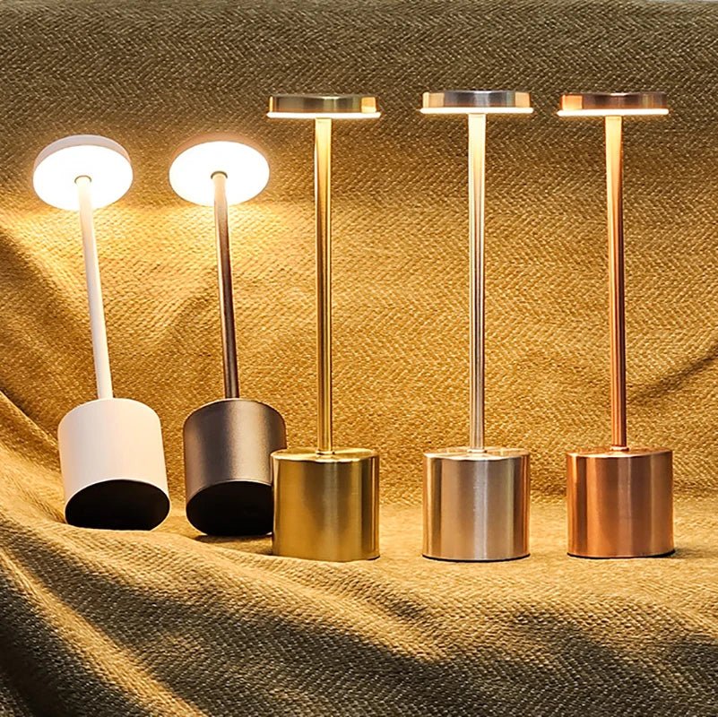 Lampada da Tavolo AuroraGlow Nordic per Luce Ambientale Calda