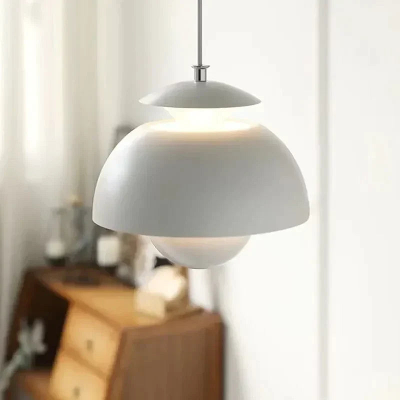 Nordluxe Studio nordická závěsná lampa do kuchyně a obývacího pokoje