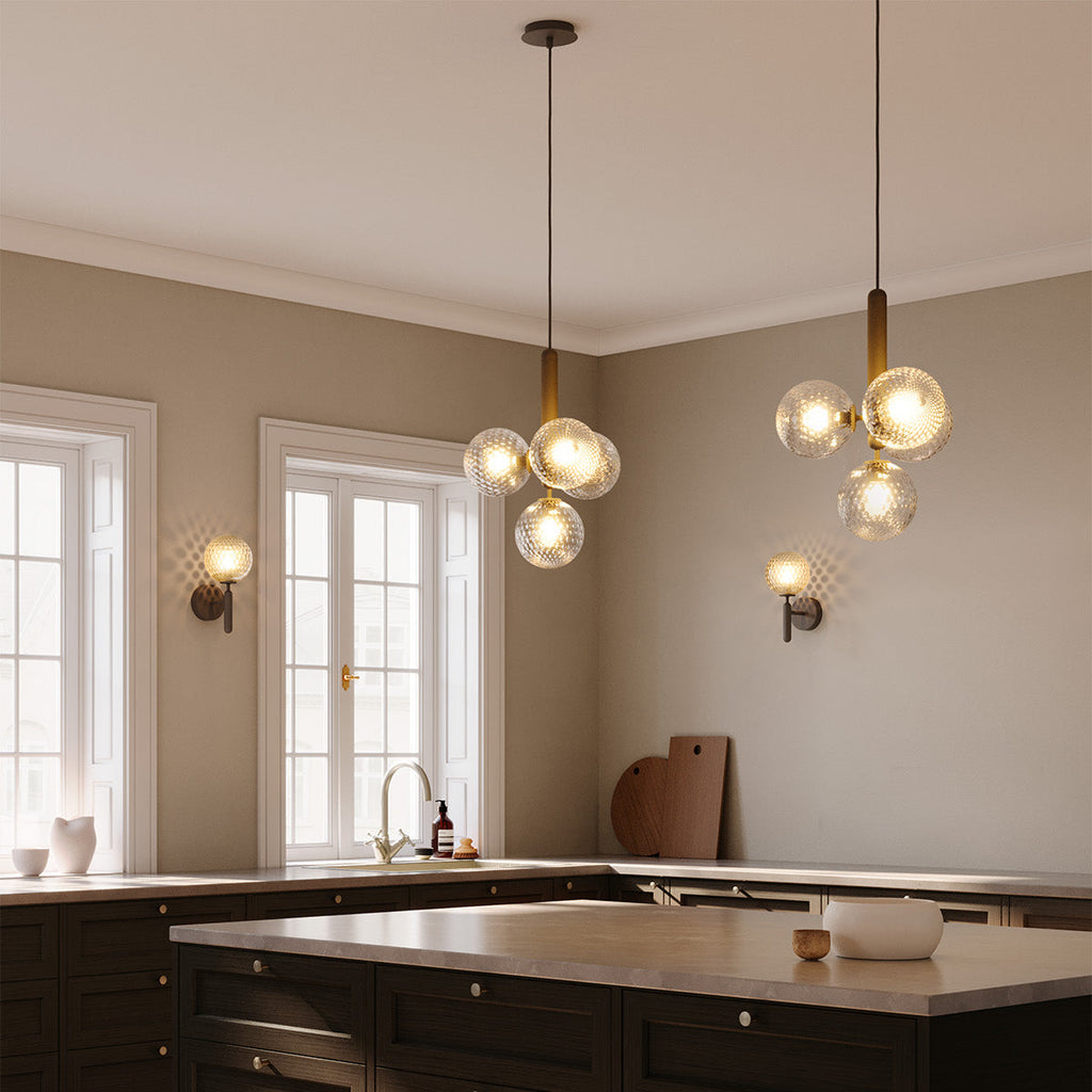 Minimalistyczna lampa wisząca Arcora Clear Glass do stołów jadalnych