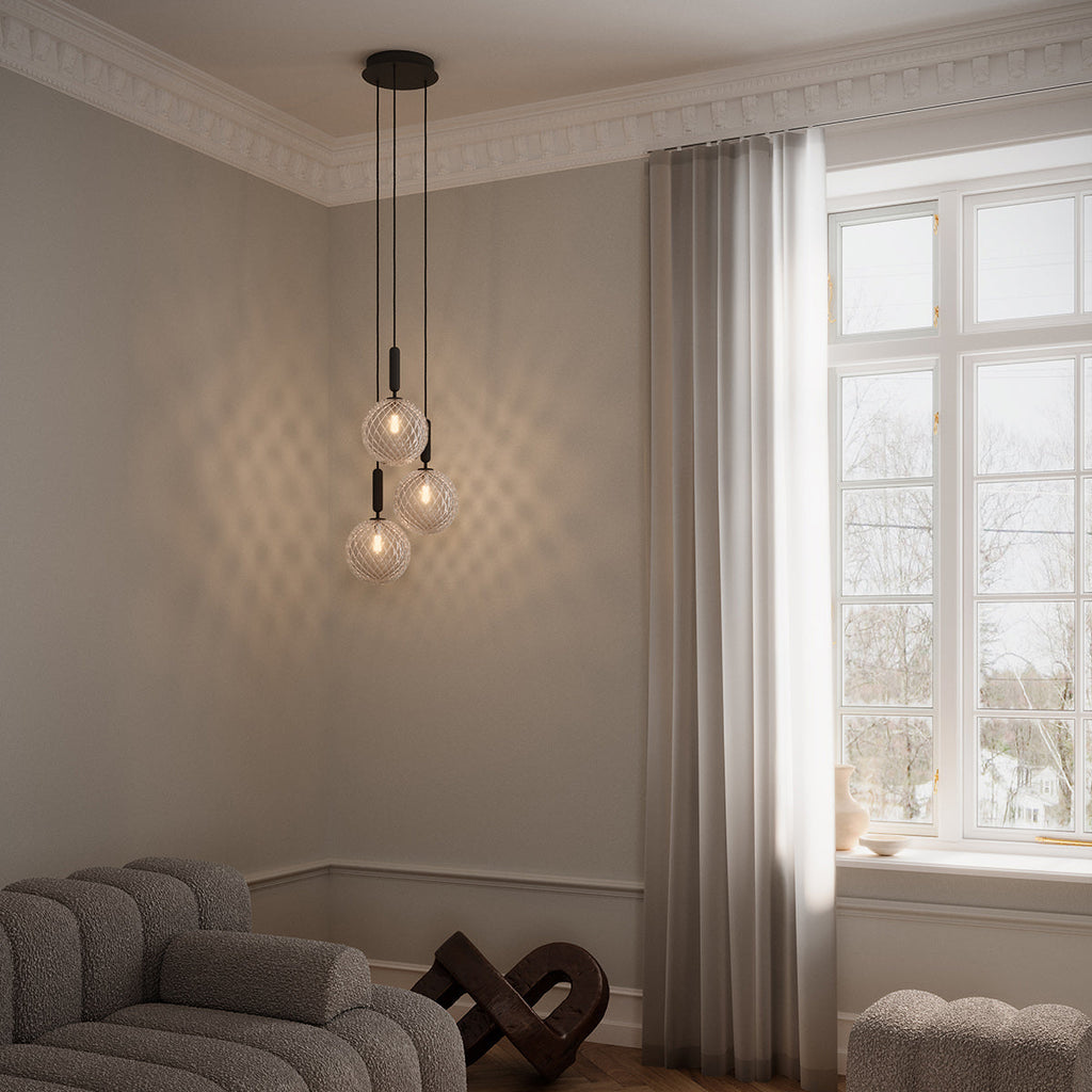 Minimalistyczna lampa wisząca Arcora Clear Glass do stołów jadalnych
