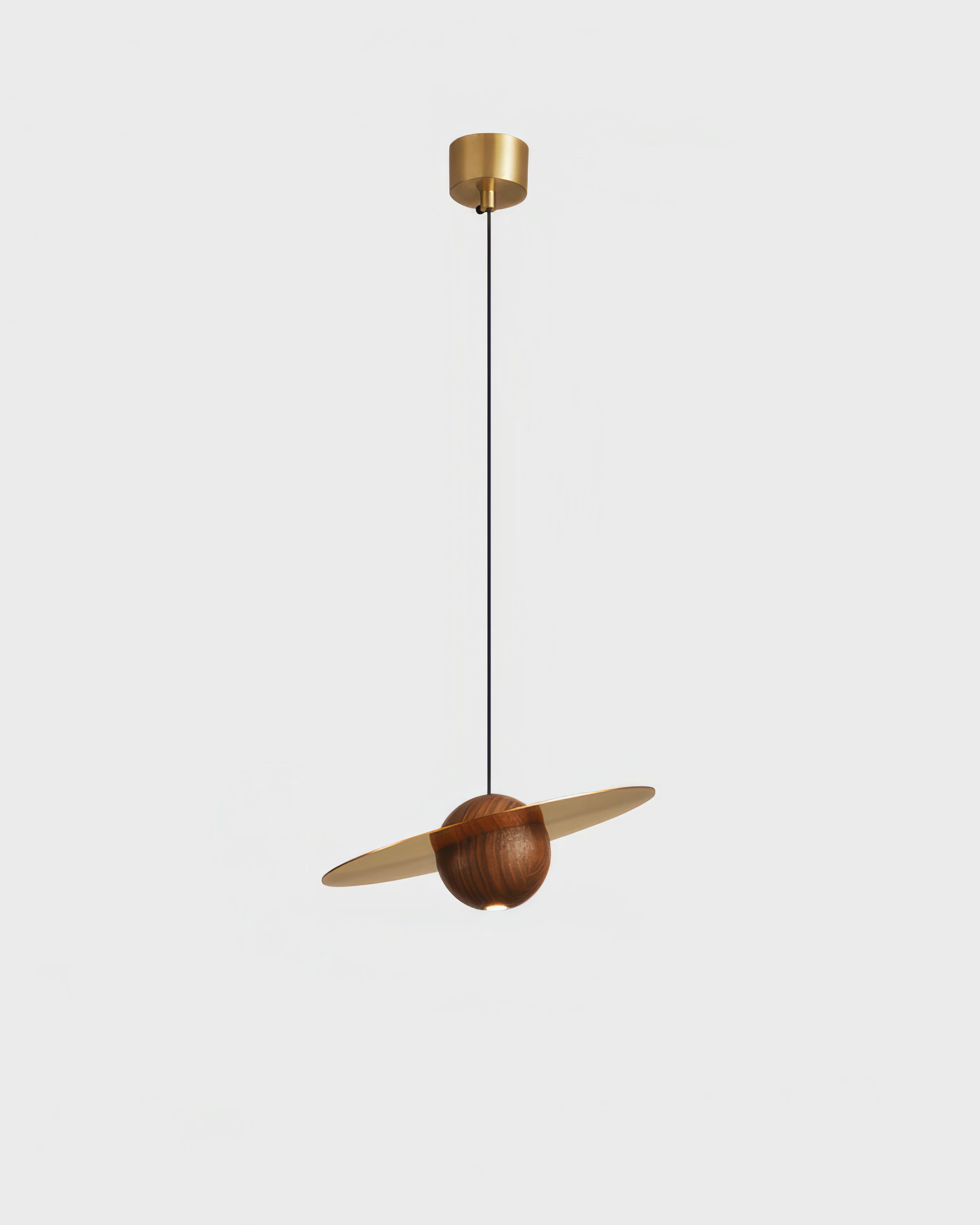Marinor walnoot- en messing hanglamp in vliegende schotelvorm met mid-century modern silhouet