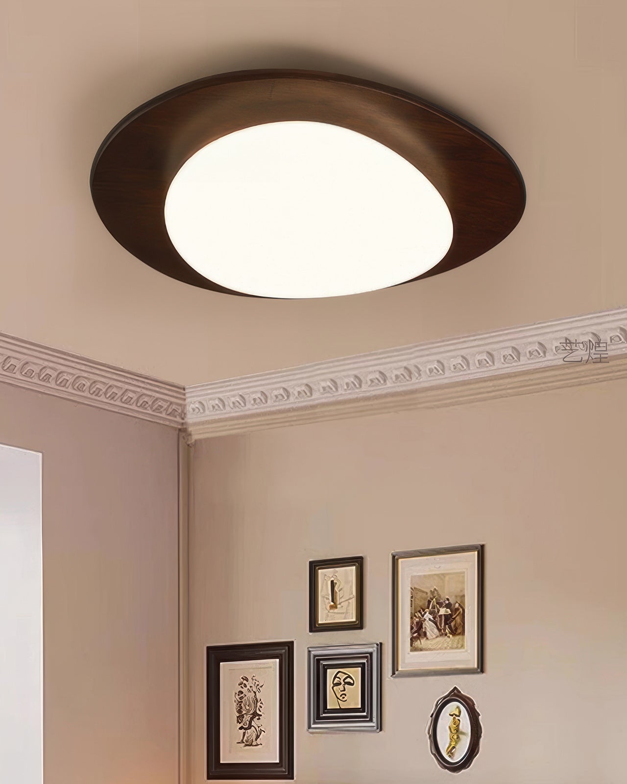 Nyra Nordic LED-Deckenleuchte mit Kieselholzmaserung für skandinavische Innenräume