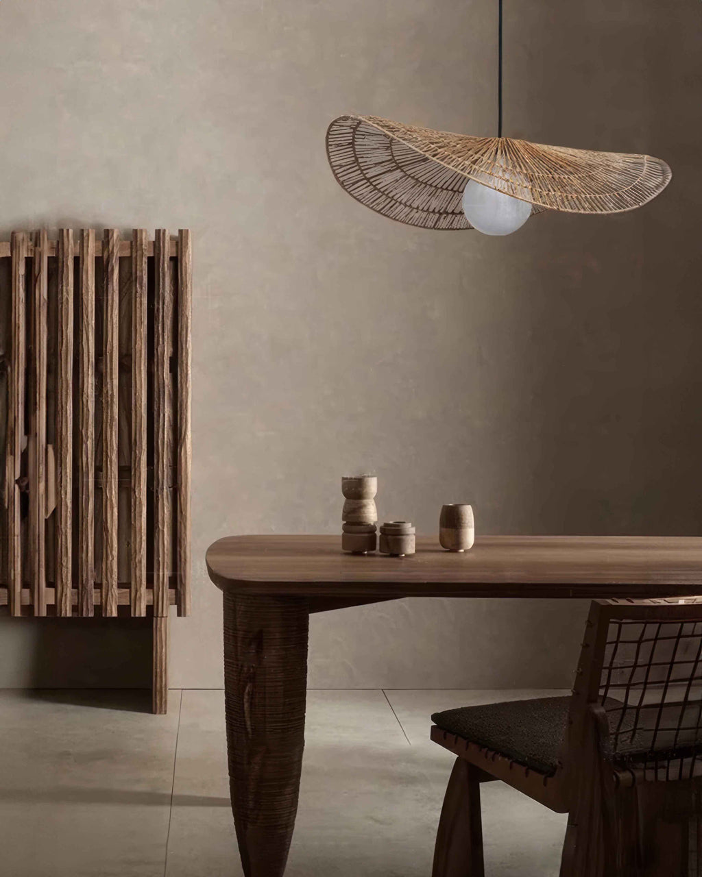 Kairoa Ratanový lustr japonsky inspirovaný Wabi Sabi ručně tkané ambientní osvětlení