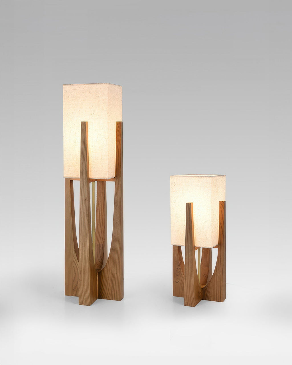 Stojací lampa Kairo Seto z ořechového dřeva japonského stylu s mosaznými detaily, minimalistická