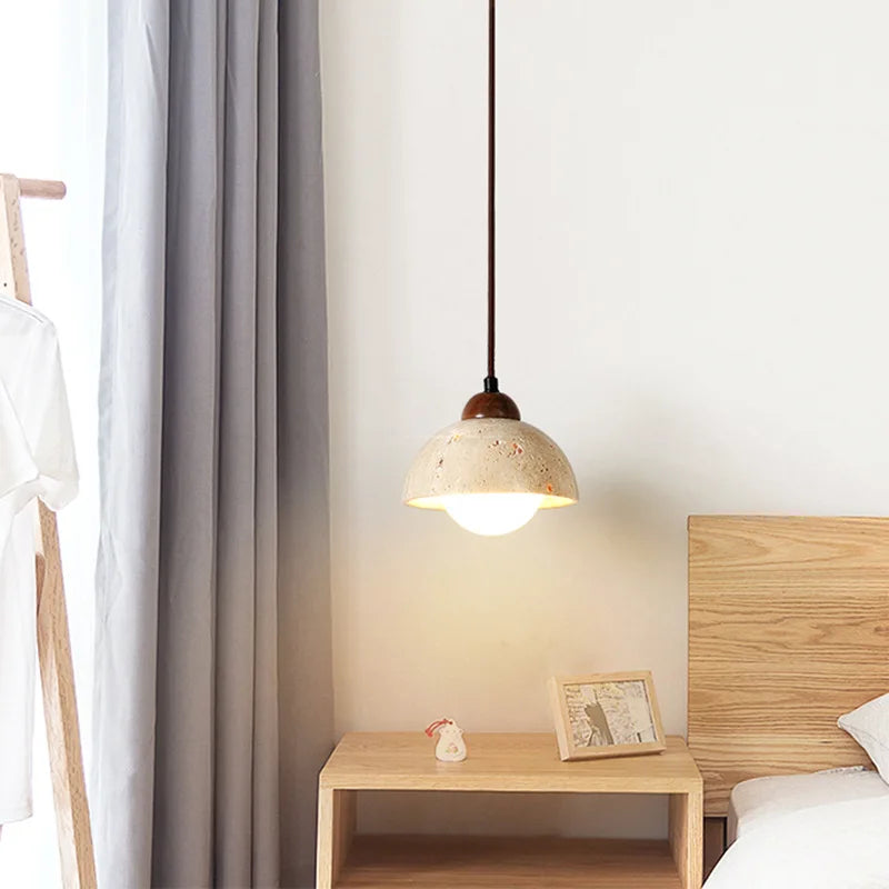 Lampada a sospensione GaiaWisp ispirata al Wabi Sabi per un'atmosfera naturale
