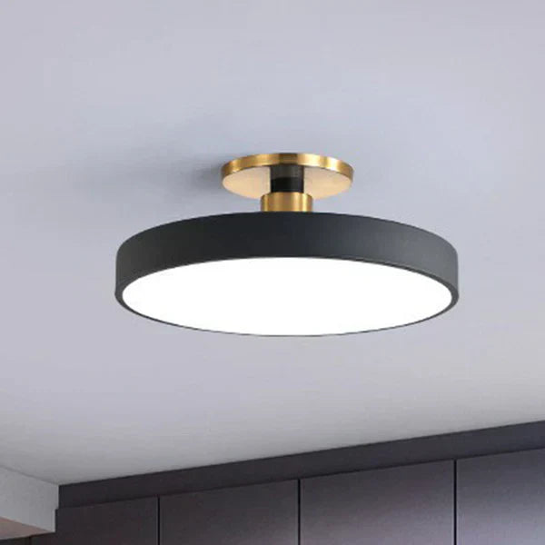 Lumora Rund LED Loftlampe i Nordisk Minimalistisk Stil