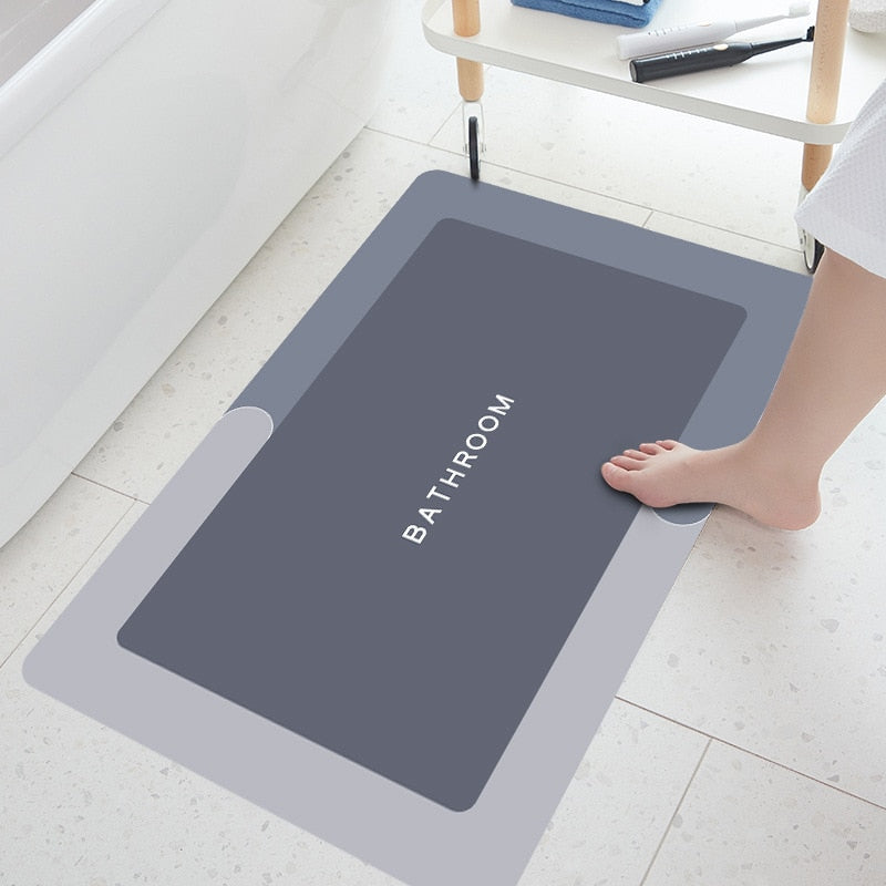 SwiftDry Absorbent Bath Mat for Quick Water Absorption
