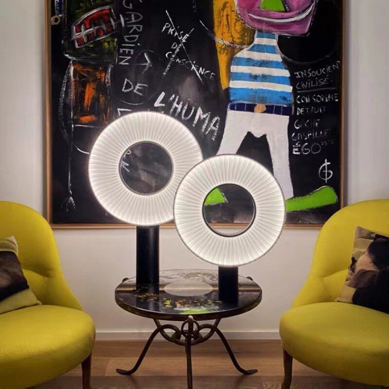 Lampada da Tavolo Solare LED SolaraLume per Giardino, Balcone e Illuminazione Interna