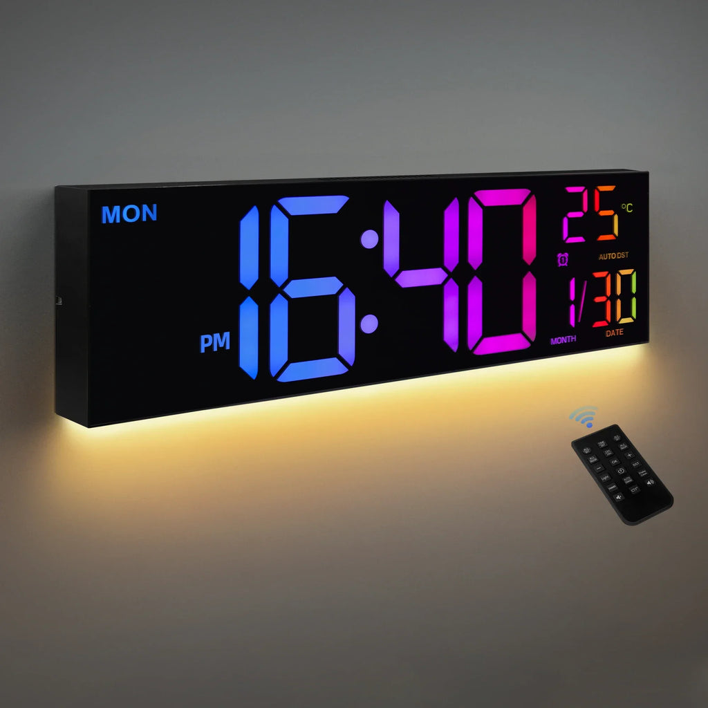 ساعت دیواری دیجیتال بزرگ LumaTime با نمایشگر LED رنگی RGB و کنترل از راه دور