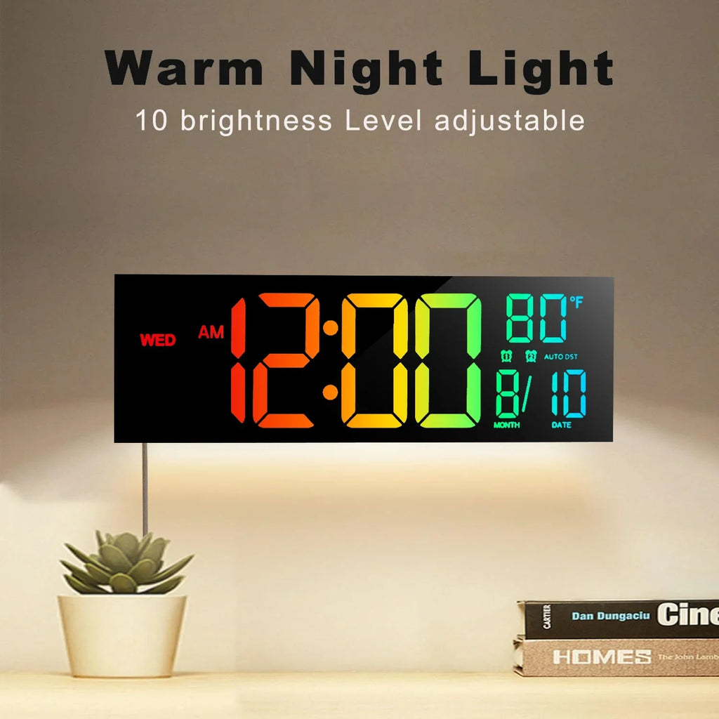 ساعت دیواری دیجیتال بزرگ LumaTime با نمایشگر LED رنگی RGB و کنترل از راه دور