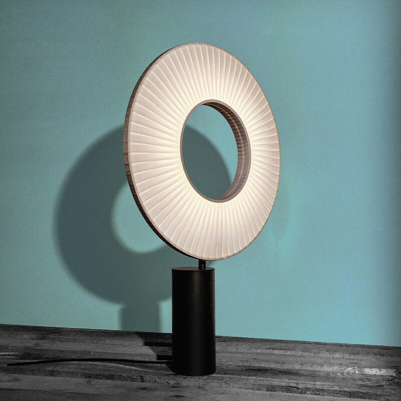 Lampada da Tavolo Solare LED SolaraLume per Giardino, Balcone e Illuminazione Interna