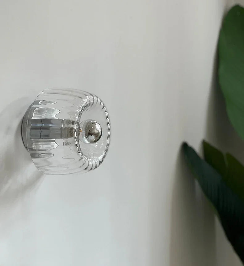 VeroLume szklana lampa ścienna w stylu nordyckim Bauhaus do salonu