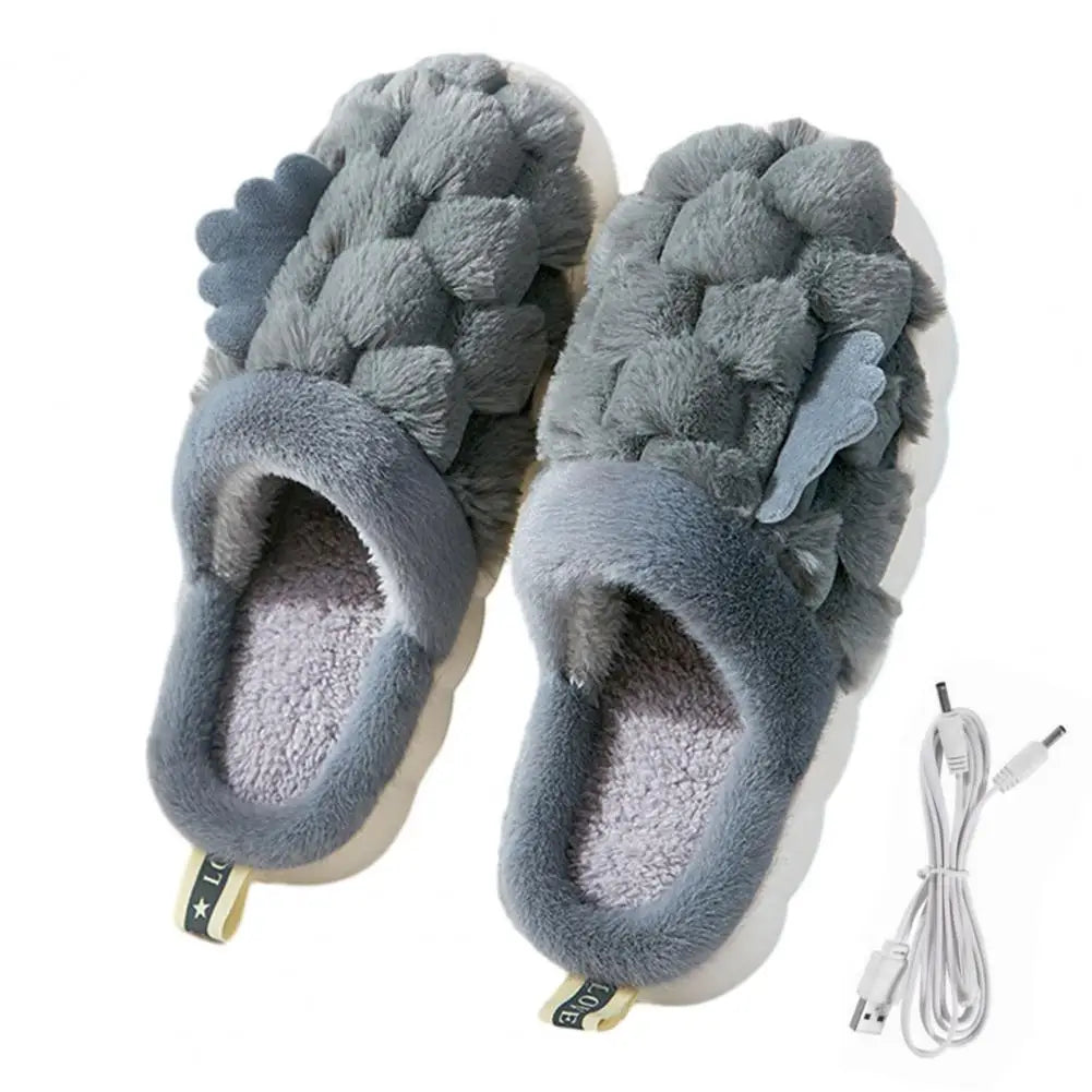 دمپایی‌های گرم‌شونده SnugPair با منبع تغذیه USB برای شب‌های گرم و دلپذیر زمستانی