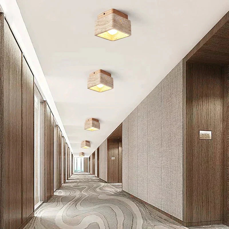 Kirrea čtvercová stropní lampa s LED osvětlením, vzhled dřeva a travertinu