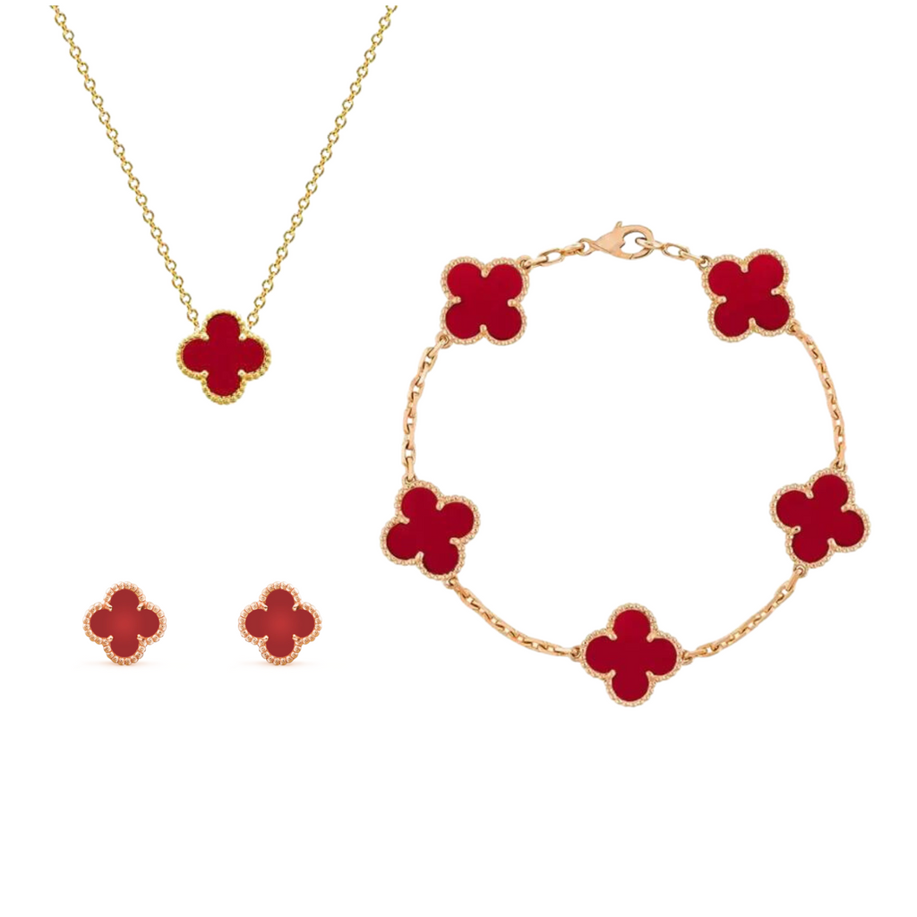 Shamrock Jewelry Set In Mother Of Pearl With Gold Plated Finish