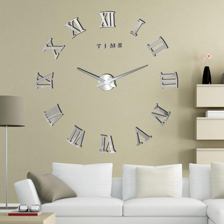 Modern Wall Clock With Roman Numerals In Silver Mirror Finish