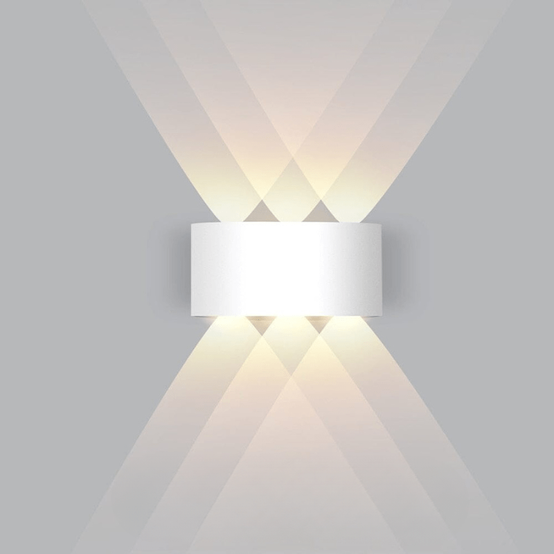 Vandtæt LED udendørs væglampe med aluminiumsramme, elegant og energieffektiv