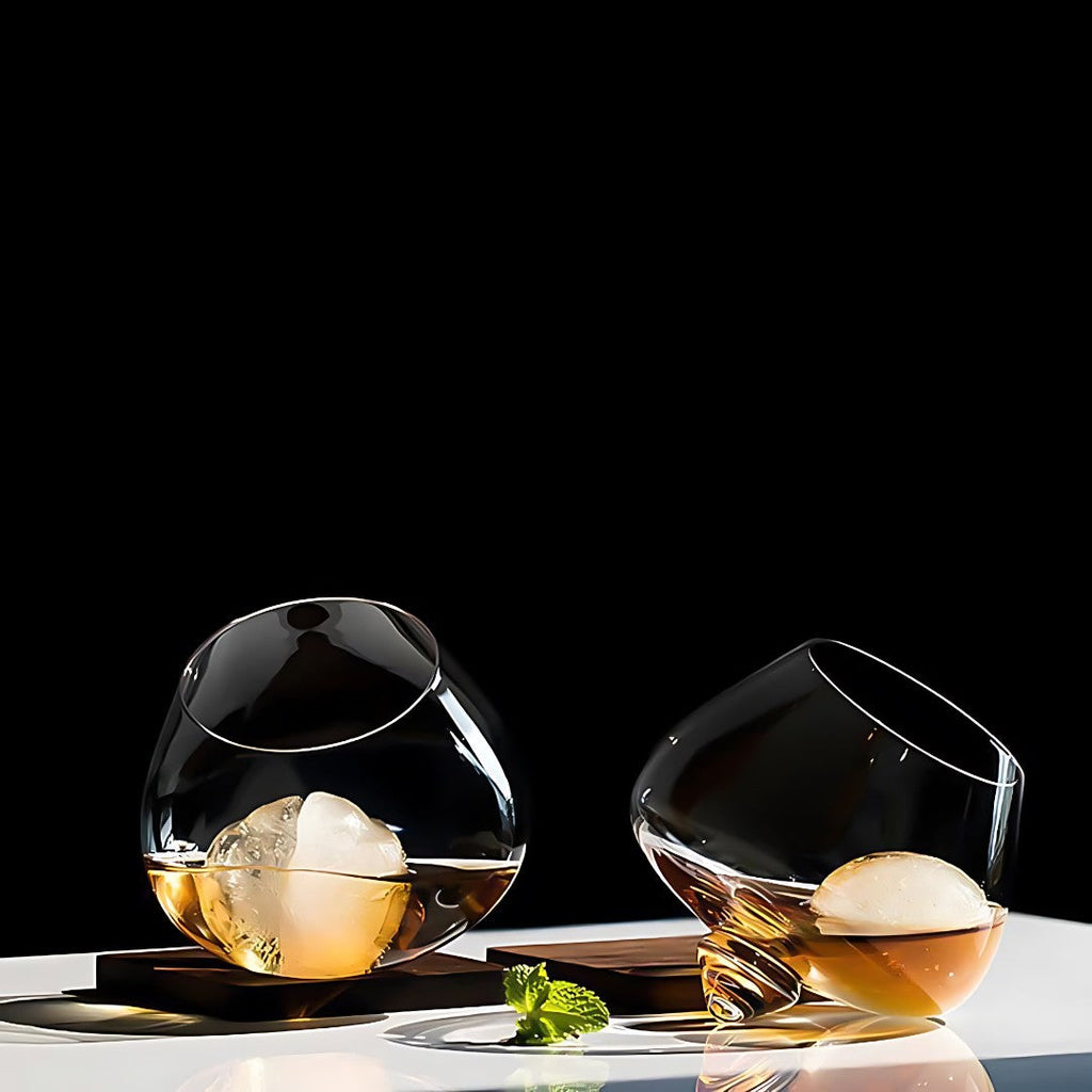 AeroSwirl Whiskey Glass With Rotating Base For Flavor