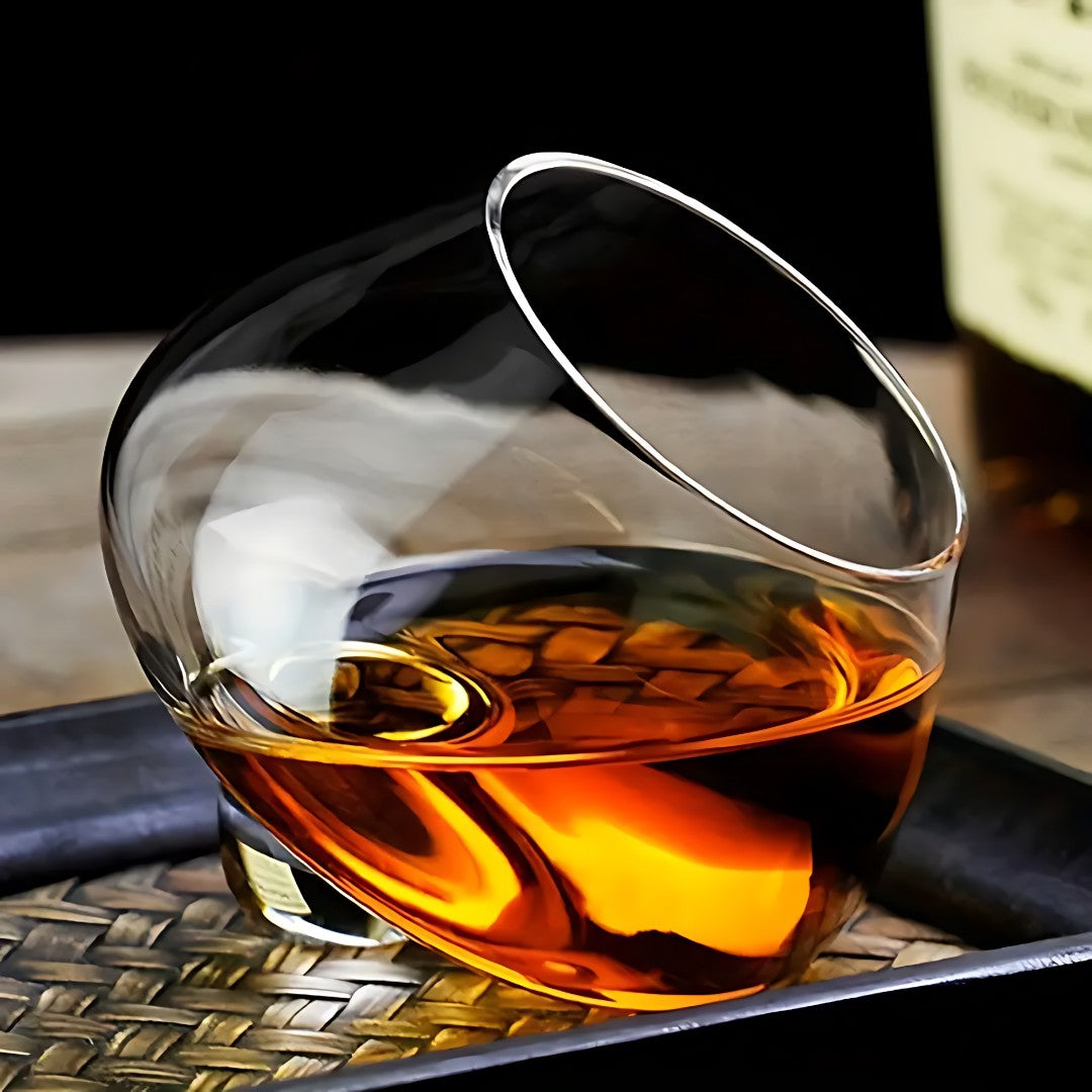 AeroSwirl Whiskey Glass With Rotating Base For Flavor