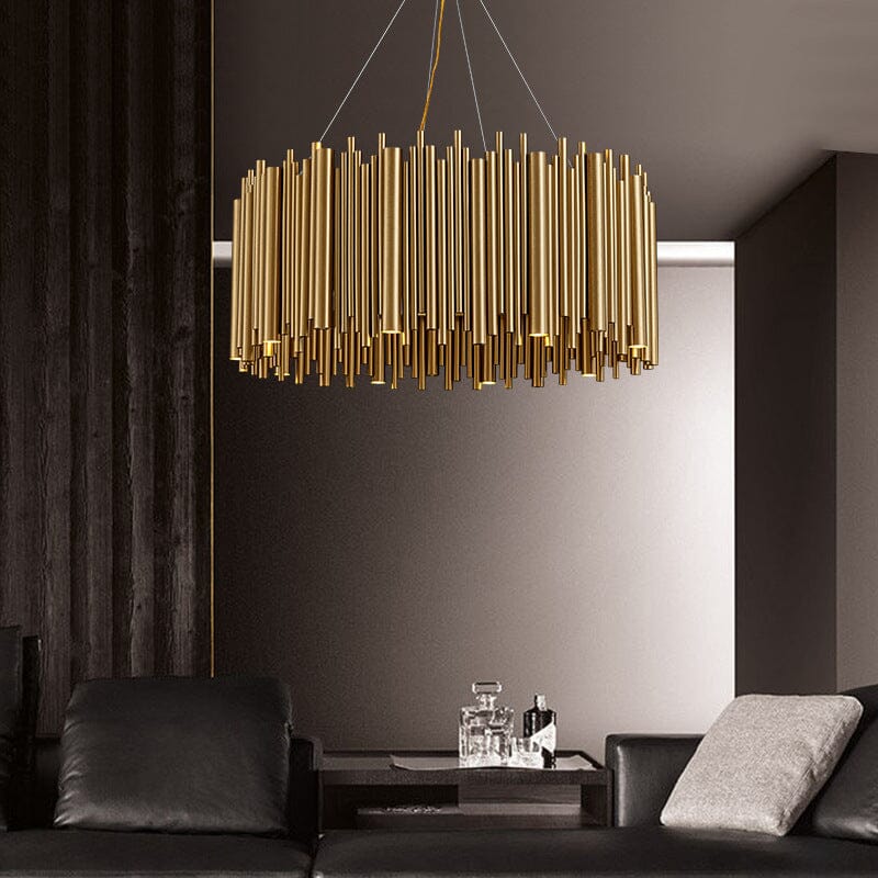 Golden Nest lysekrone med luksuriøs metallramme og varm finish