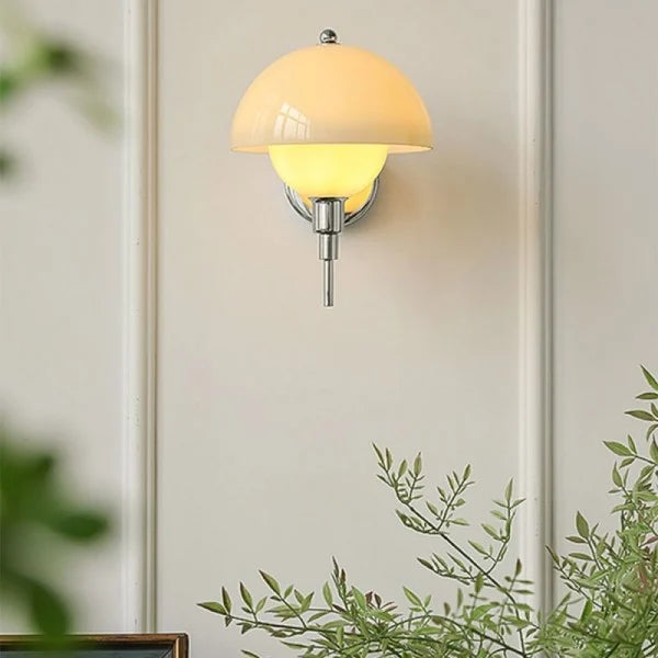 Nástěnné světlo Aurelia Cream Mushroom do chodby s teplým světlem