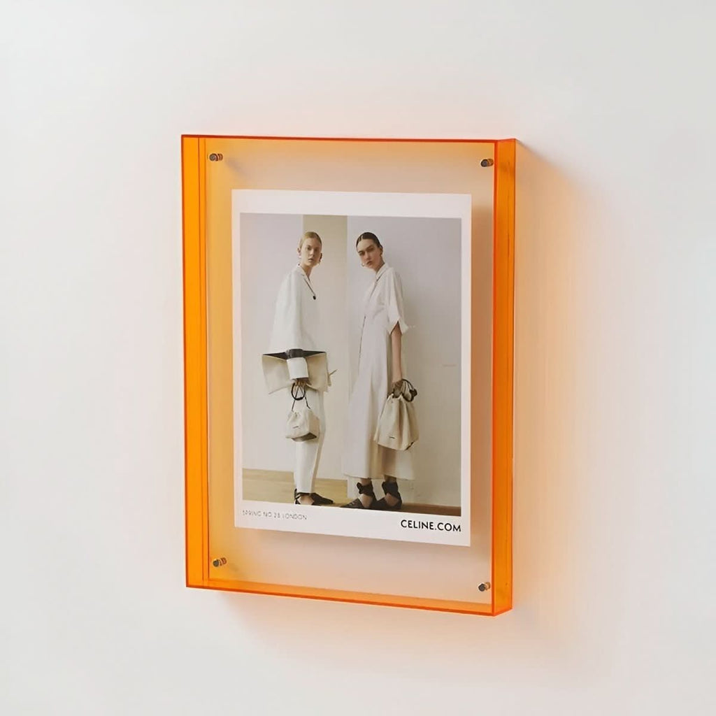 NovaGlass rahmenloser Acryl-Fotorahmen für eine schwebende moderne Präsentation