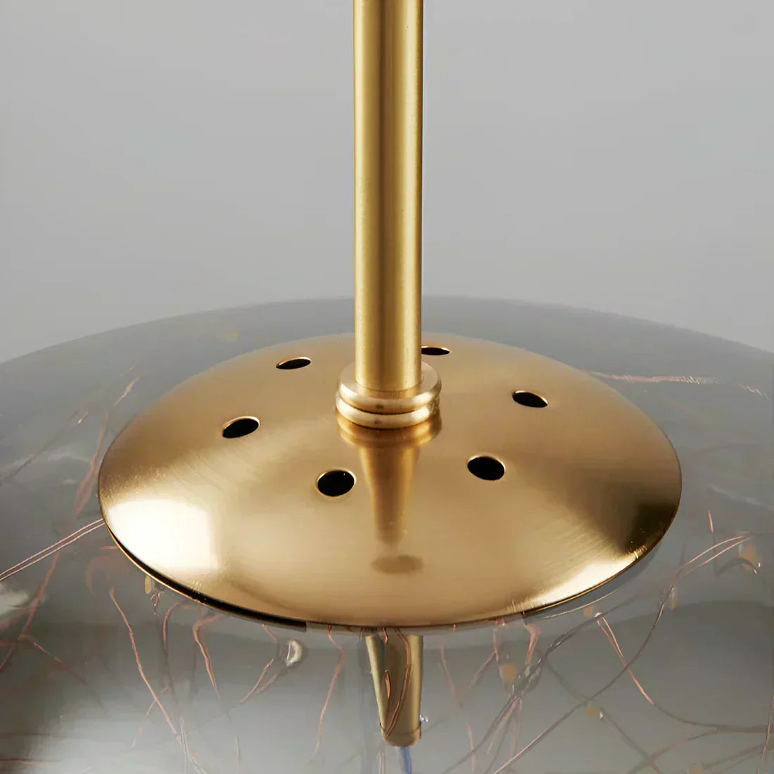 Aurora Nordic Glas-Kugel-Pendelleuchte für den Essbereich