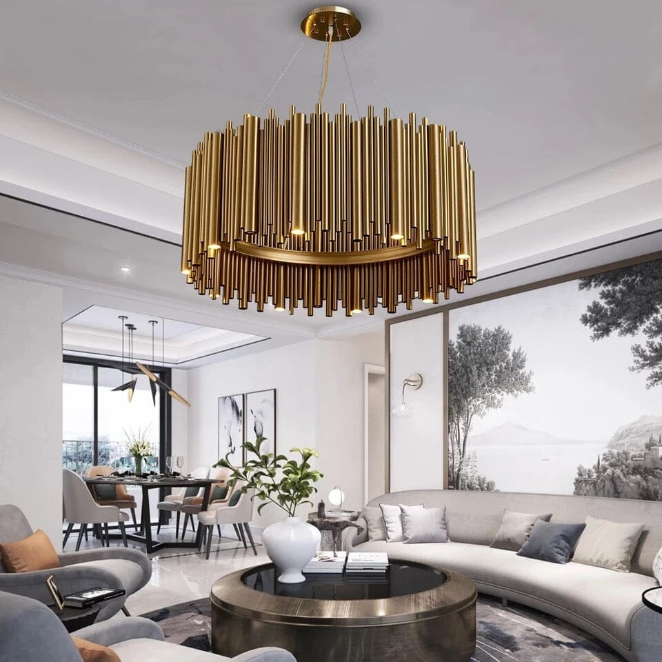 Golden Nest lysekrone med luksuriøs metallramme og varm finish