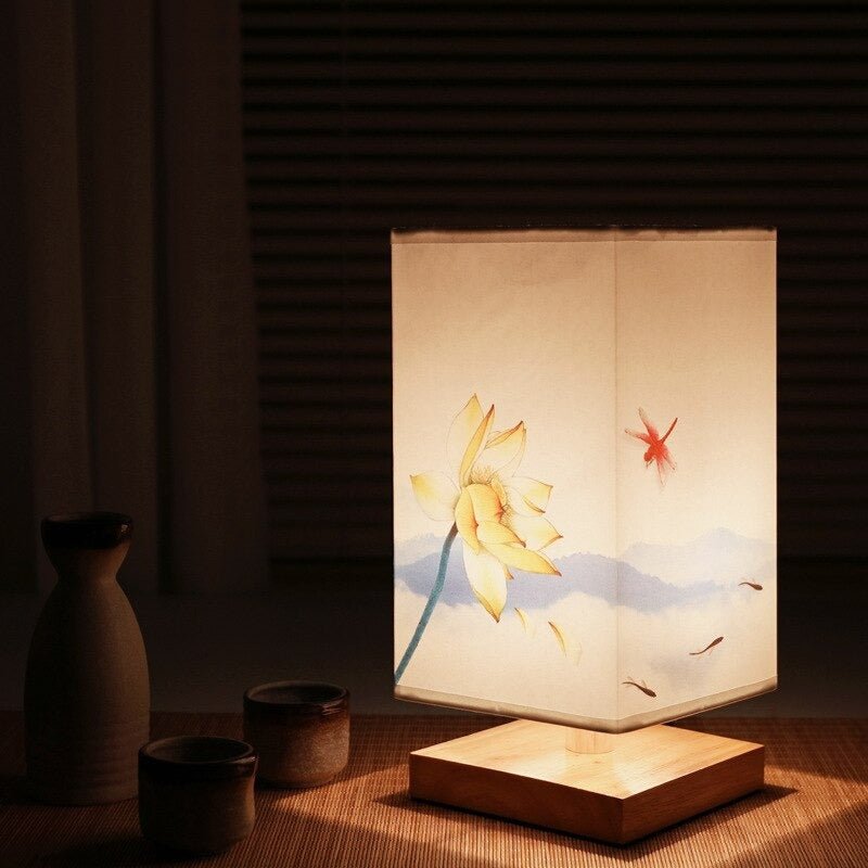 LumaNova Nordic japonská stolní lampa s měkkým textilním stínidlem