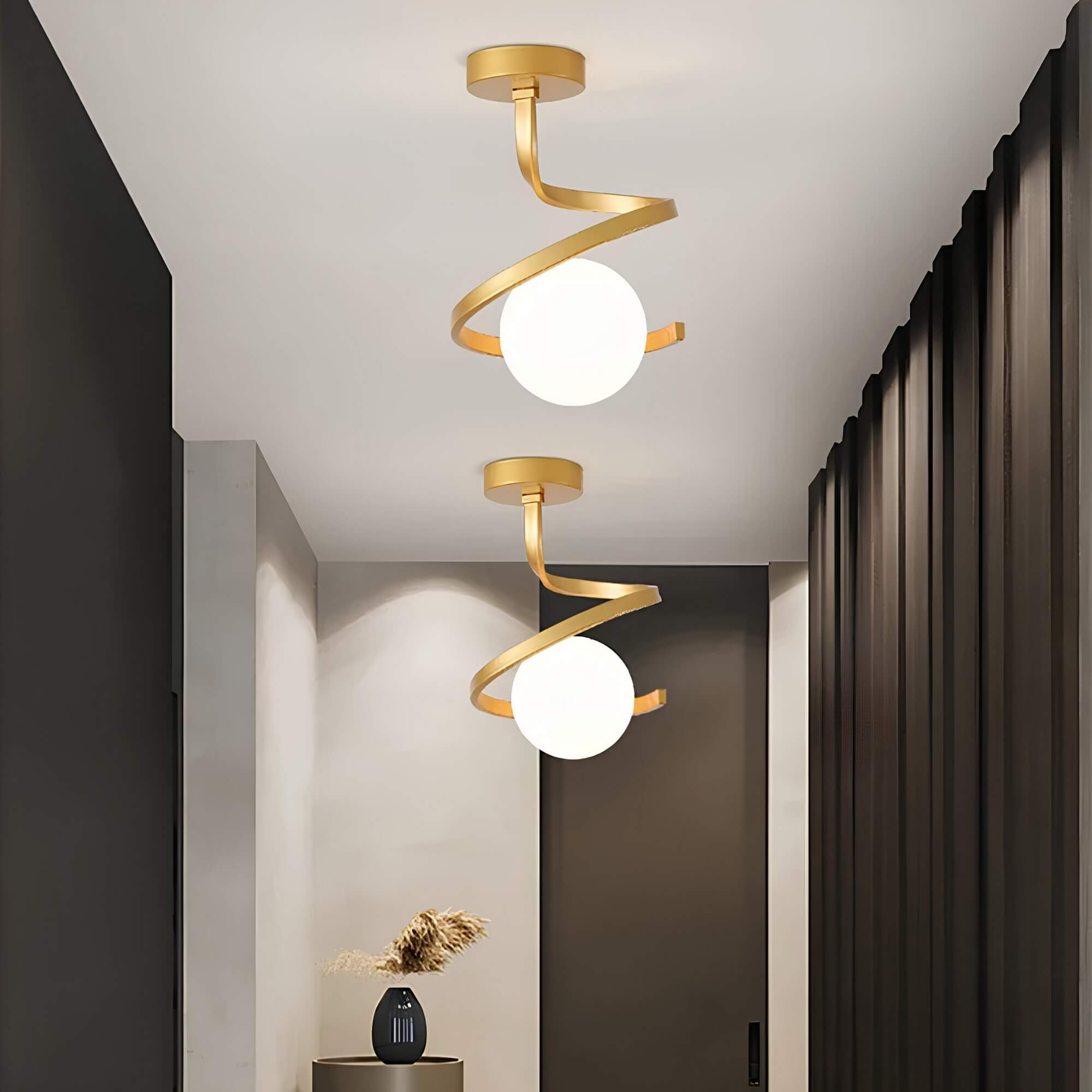 Viretta | Ambient LED Ceiling Light for Living Spaces