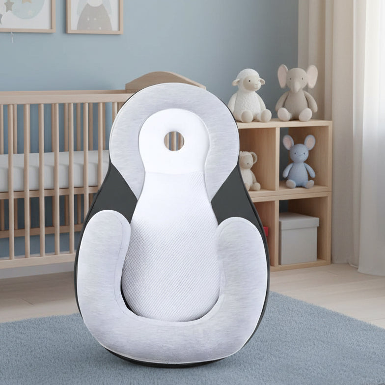 NurtureNest Ergonomisk Babypude til Sikker Søvn og Forebyggelse af Fladt Hoved