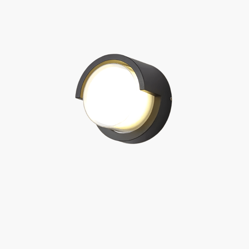 چراغ دیواری LED فضای باز LumaGuard با حسگر حرکت برای ایمنی و زیبایی