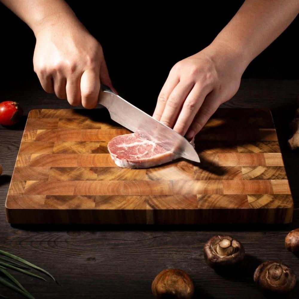 Tagliere in legno di acacia antibatterico con design a scacchiera di TimberHaven
