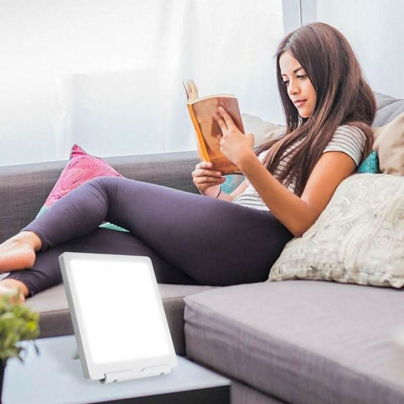 چراغ درمانی LED اوروراگلو 6000/10000 لوکس قابل تنظیم برای تقویت حالت روحی و انرژی